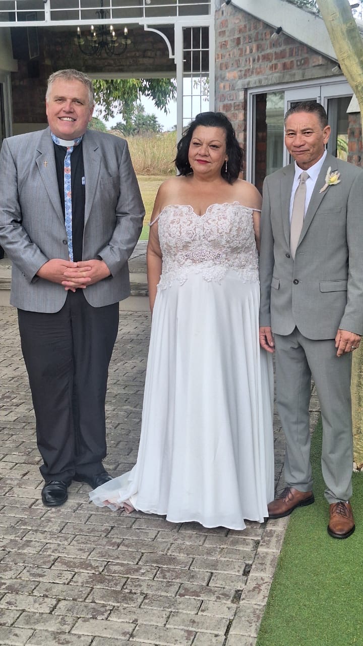 Wedding ceremony by Dr. Gerrit Rademeyer in Bedford