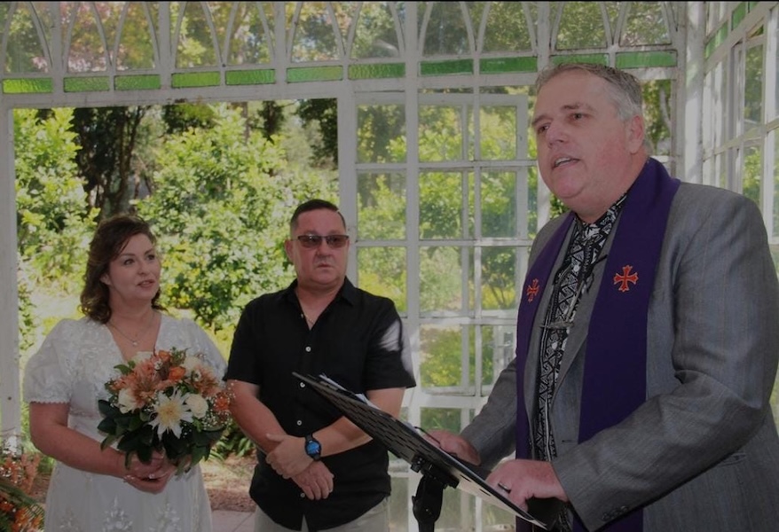 Wedding ceremony by Dr. Gerrit Rademeyer in Bedford