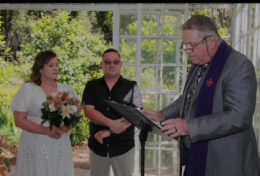 Wedding ceremony by Dr. Gerrit Rademeyer in Bedford